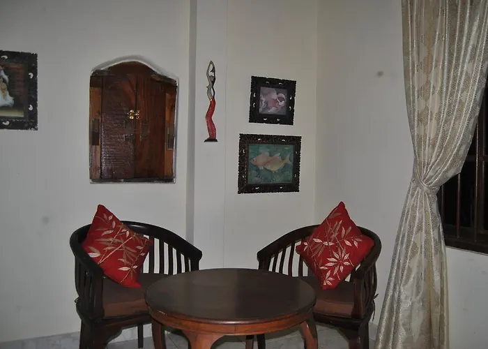 Pensión Topok House 3*